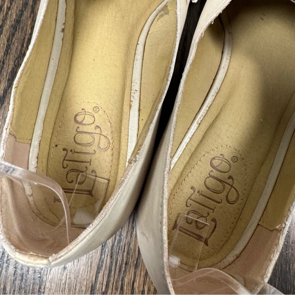 Latigo Mikey Cream Leather Cutout Peep Toe Flats size 8 - Picture 6 of 8